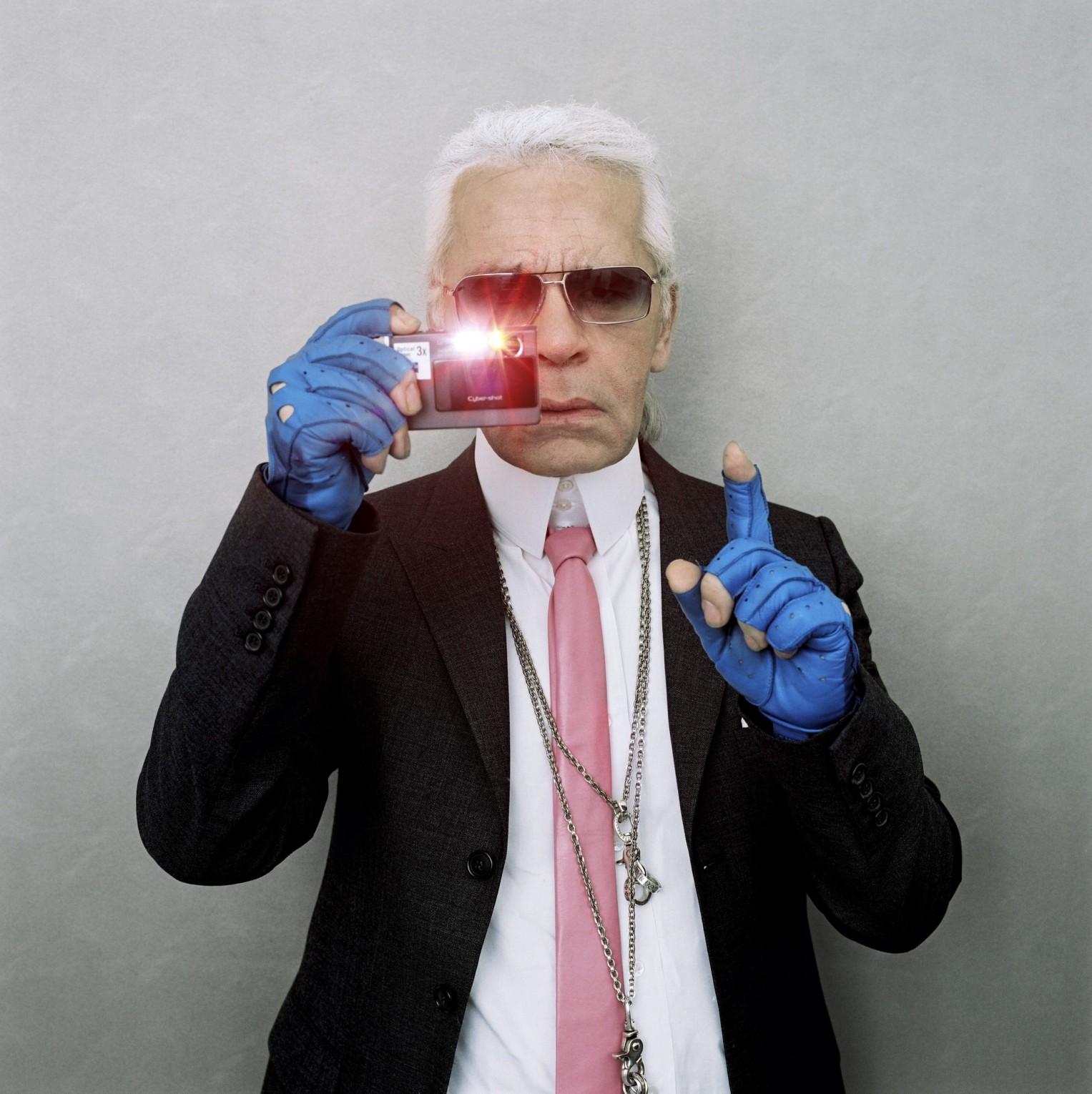 karl-lagerfeld-2008_patrick-swirc