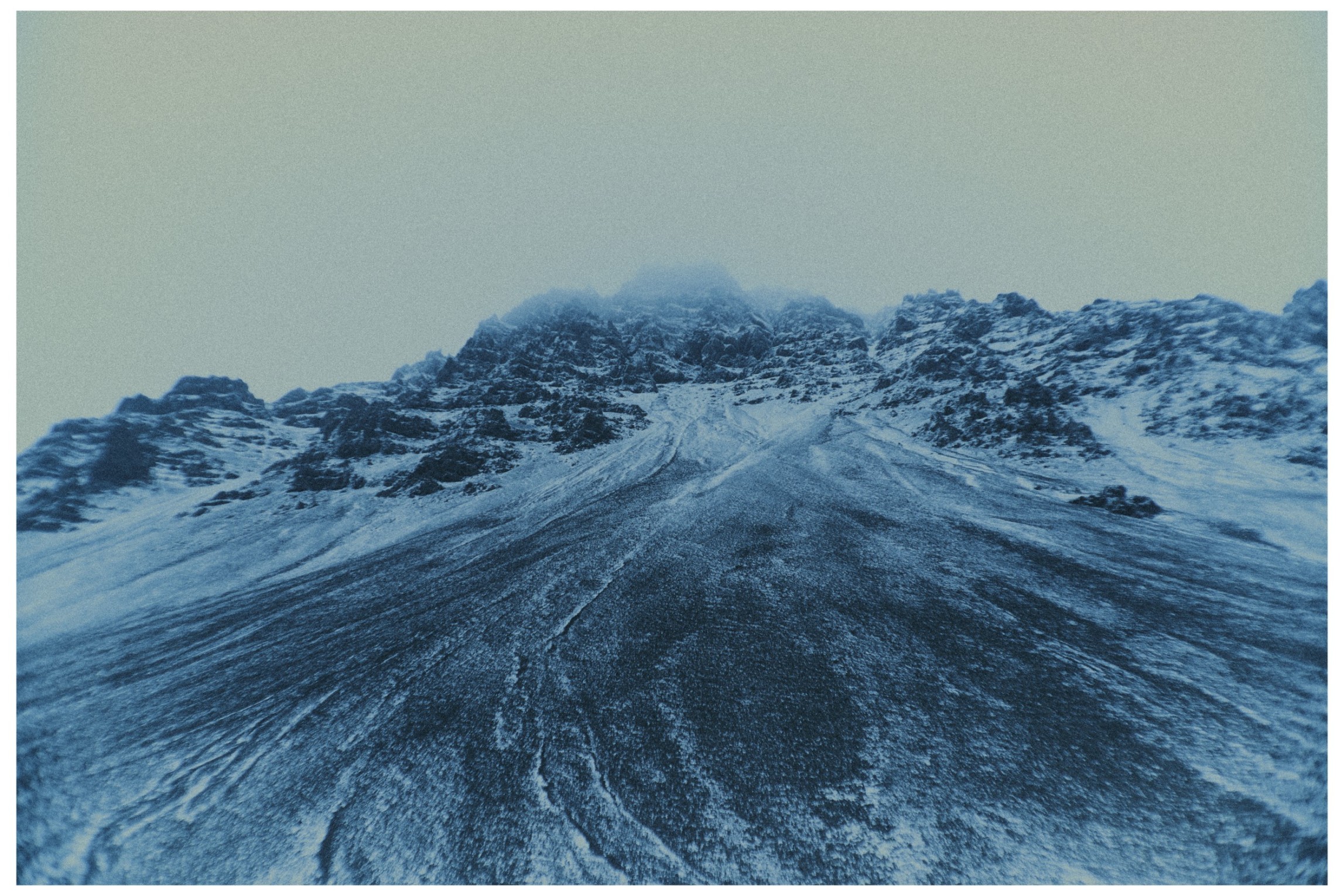 serie-blue-whispers-islande_fanny-de-gouville